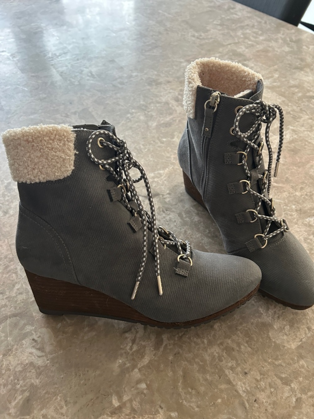 Women’s Grey Wedge Ankle Boots with Sherpa Collar